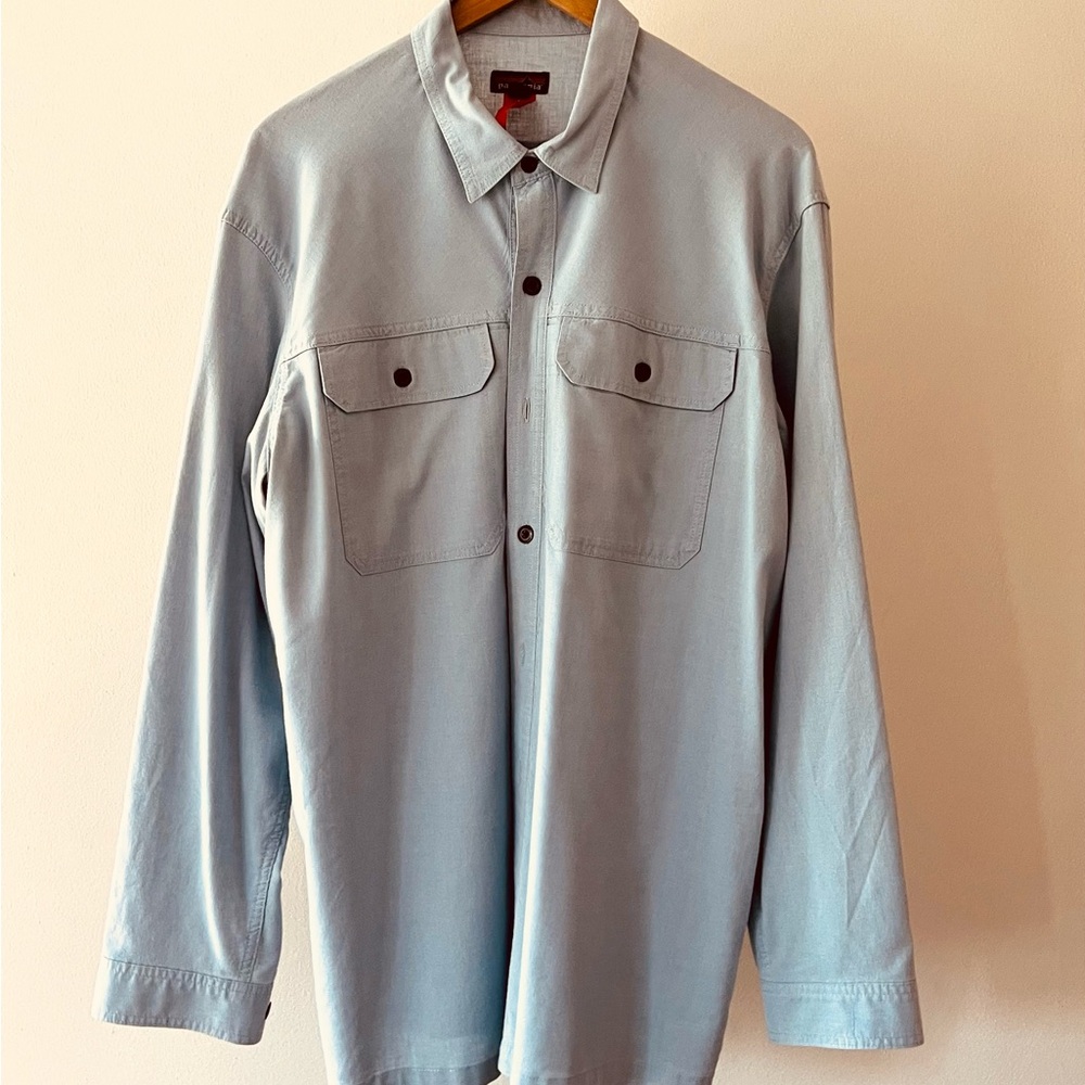 Men’s Patagonia Light Blue Button-Up Shirt